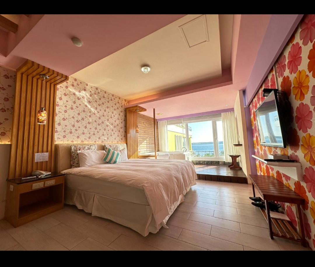 Kenting Nanwan Hotel 南灣飯店 Buitenkant foto