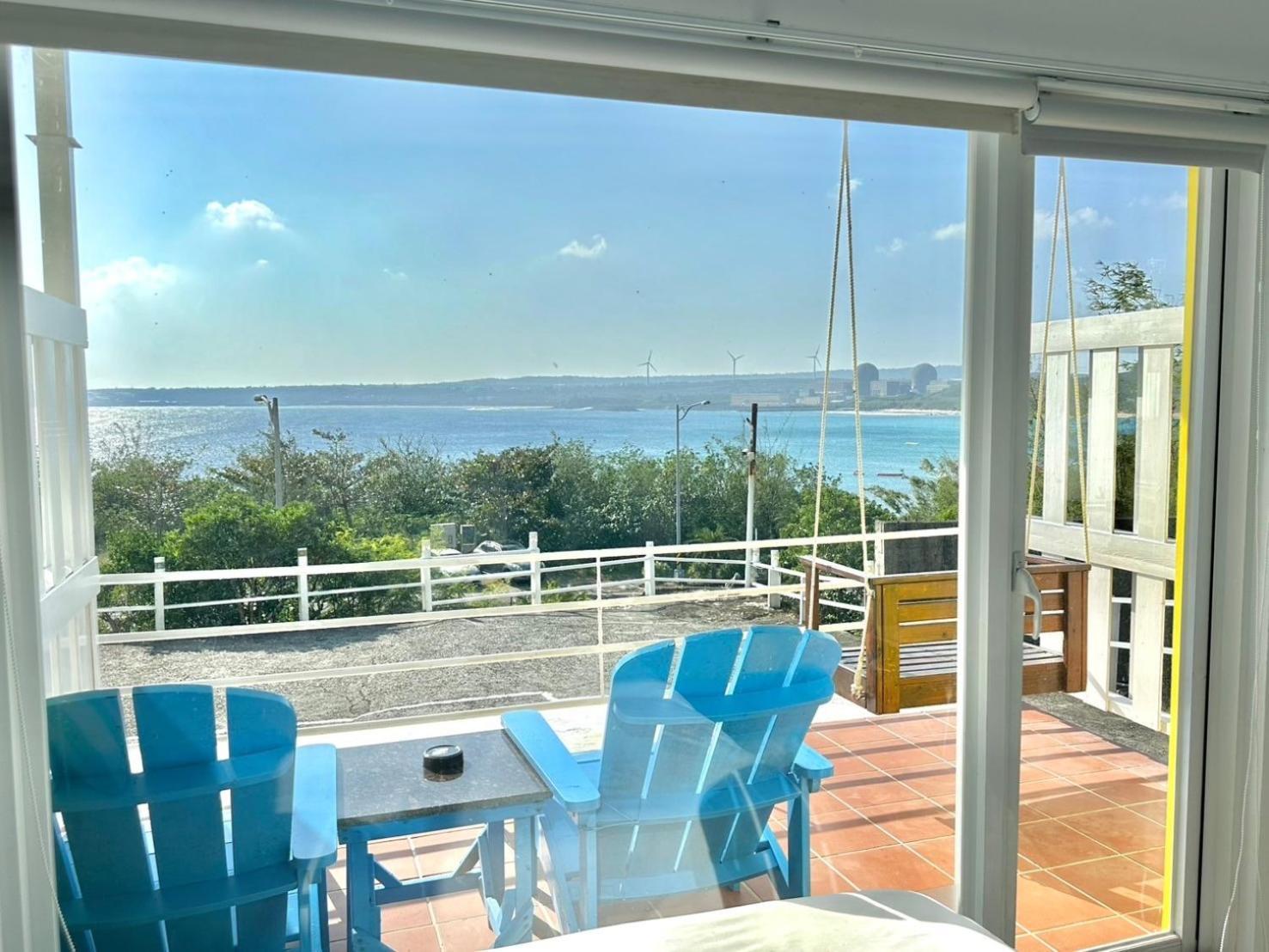 Kenting Nanwan Hotel 南灣飯店 Buitenkant foto